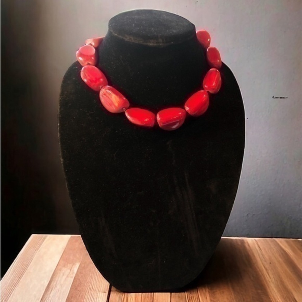 Vintage chunky bright burgundy adjustable statement necklace